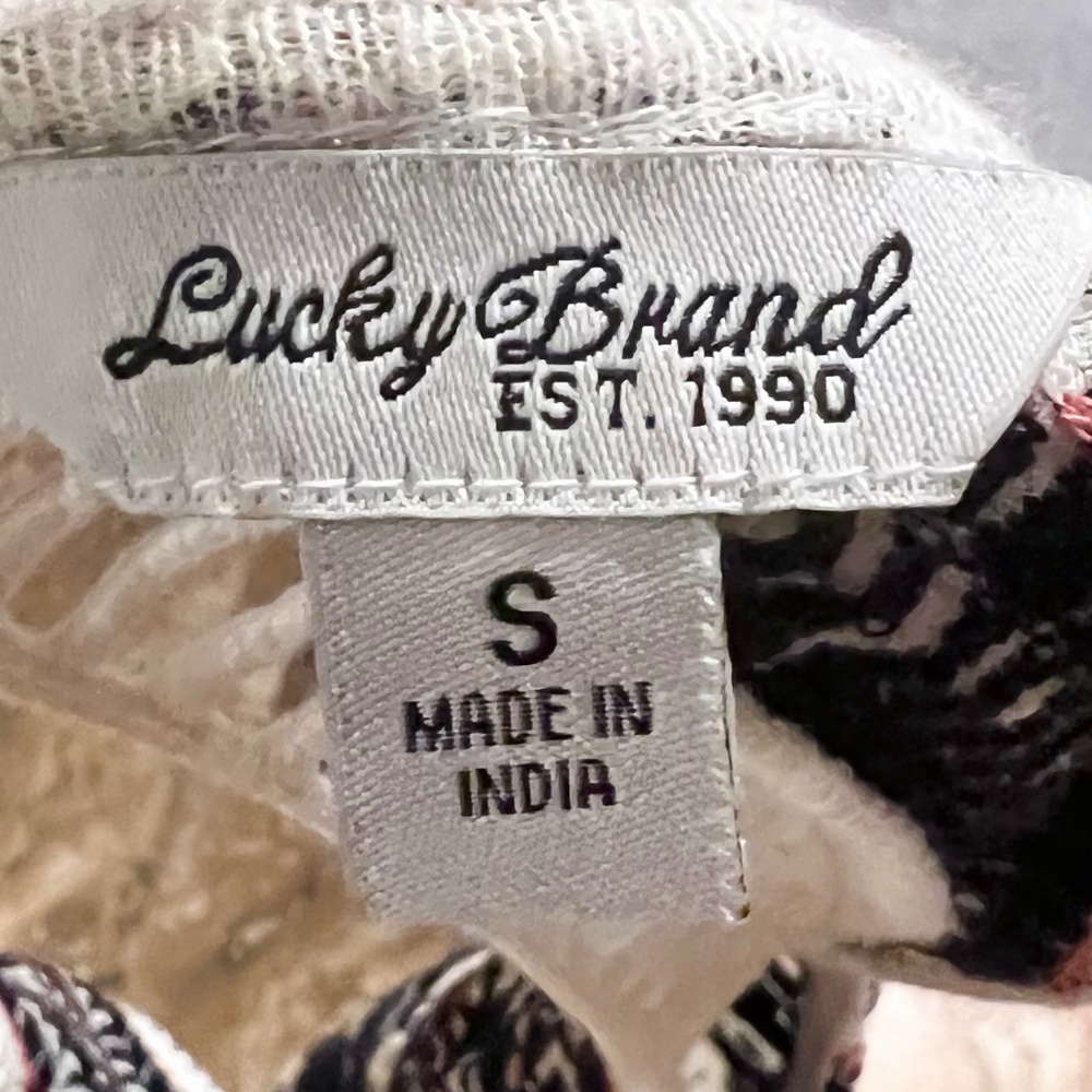 Lucky Brand Embroidered Keyhole Back Tank Top - Picture 8 of 9